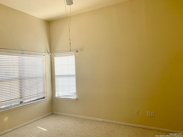 6160 Eckhert Rd Apt 504, San Antonio, TX 78240
