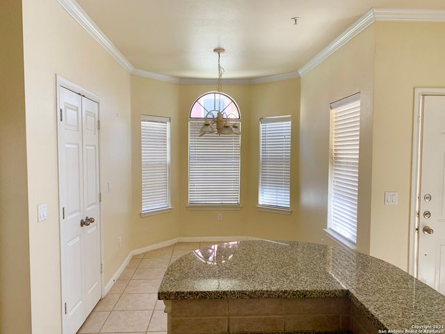 6160 Eckhert Rd Apt 504, San Antonio, TX 78240