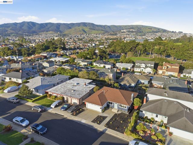 12 Jacinto Lane, South San Francisco, CA 94080