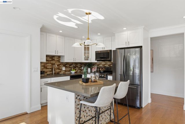 12 Jacinto Lane, South San Francisco, CA 94080