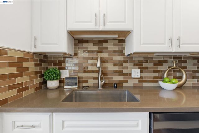 12 Jacinto Lane, South San Francisco, CA 94080