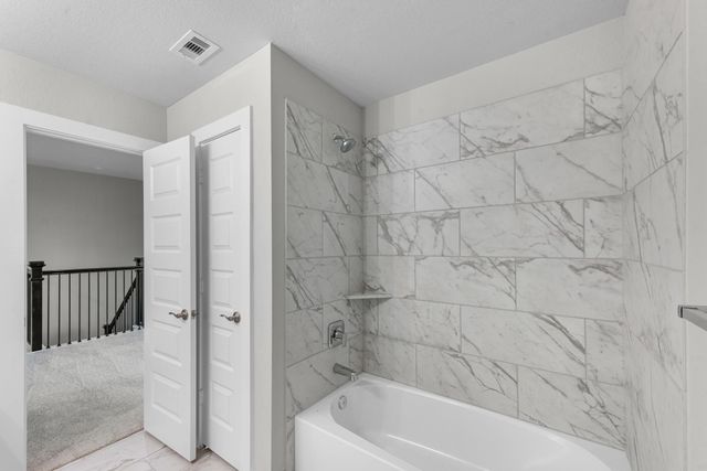 4511 Whisperwood Drive, Rosenberg, TX 77471