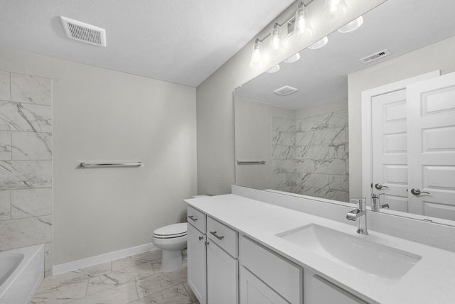 4511 Whisperwood Drive, Rosenberg, TX 77471