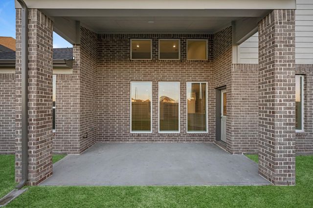 4511 Whisperwood Drive, Rosenberg, TX 77471