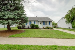 16222 Hillsbriar Drive, Romulus, MI 48174