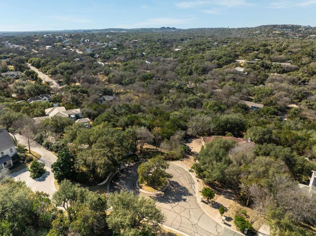 104 Birnam Wood CT, Austin, TX 78746