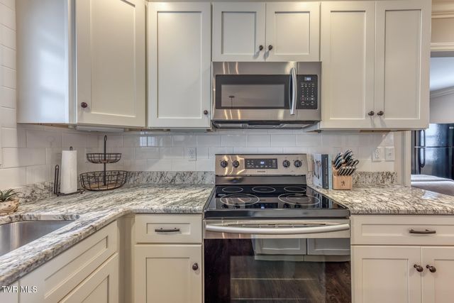 4004 West Englewood Boulevard, Johnson City, TN 37601