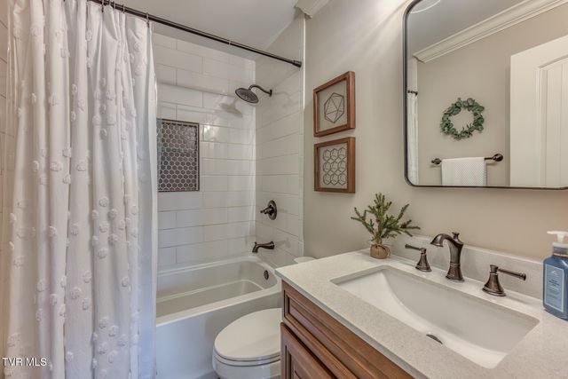 4004 West Englewood Boulevard, Johnson City, TN 37601