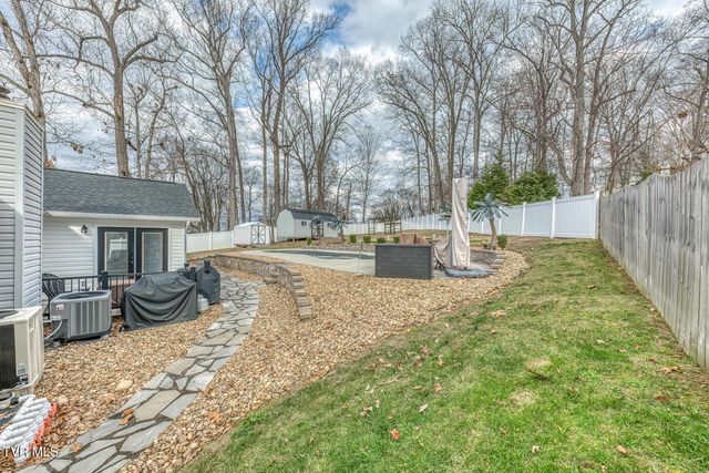 4004 West Englewood Boulevard, Johnson City, TN 37601