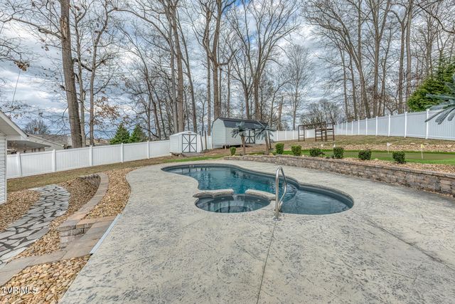 4004 West Englewood Boulevard, Johnson City, TN 37601