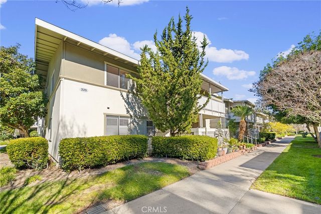 225 Avenida Majorca N, Laguna Woods, CA 92637