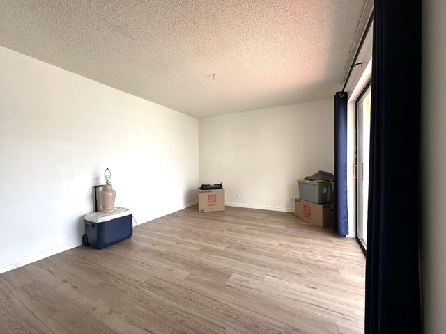17 LAKE ARBOR Drive, Palm Springs, FL 33461