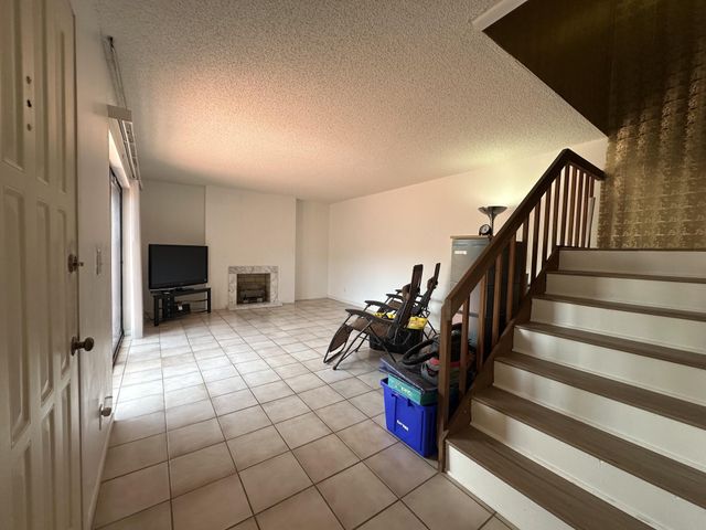 17 LAKE ARBOR Drive, Palm Springs, FL 33461