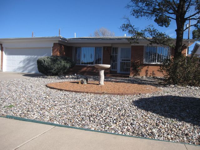 428 VALVERDE Drive SE, Albuquerque, NM 87108