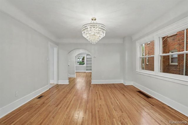 4251 Glendale Street, Detroit, MI 48238