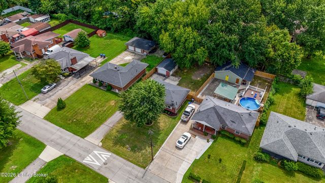 3228 New Lynnview Dr, Louisville, KY 40216