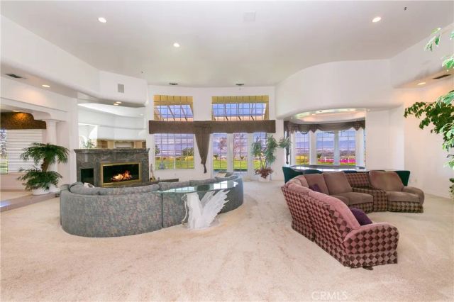 15980 Summit Crest Drive, Riverside, CA 92506