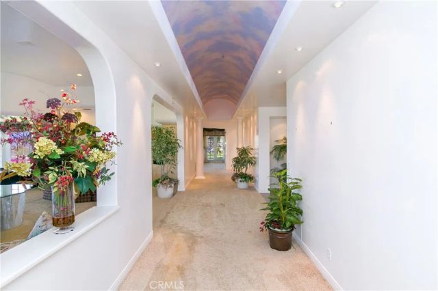 15980 Summit Crest Drive, Riverside, CA 92506