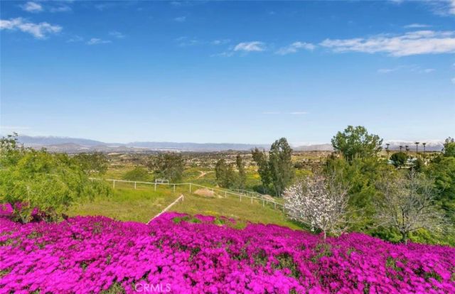15980 Summit Crest Drive, Riverside, CA 92506