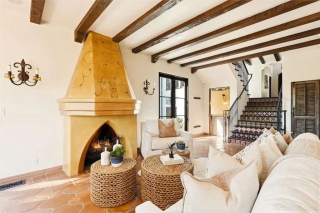 3649 Navajo Place, Palos Verdes Estates, CA 90274