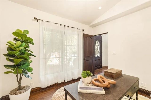 3649 Navajo Place, Palos Verdes Estates, CA 90274