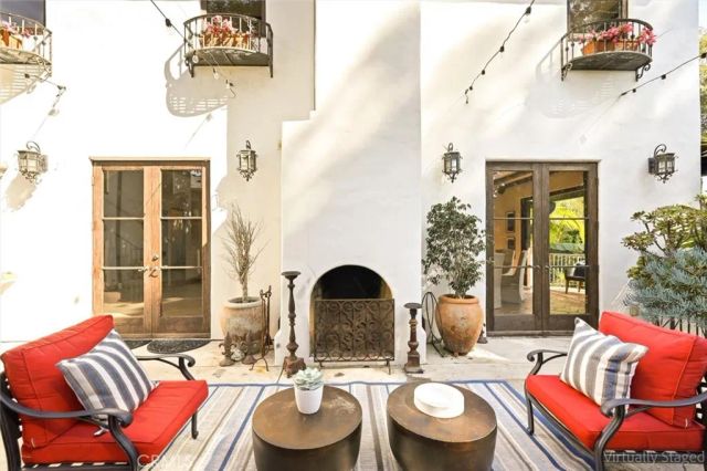 3649 Navajo Place, Palos Verdes Estates, CA 90274