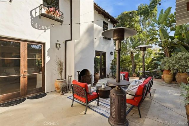 3649 Navajo Place, Palos Verdes Estates, CA 90274