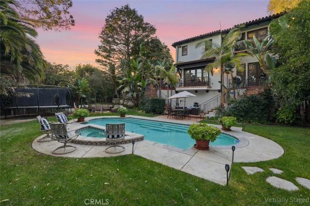 3649 Navajo Place, Palos Verdes Estates, CA 90274