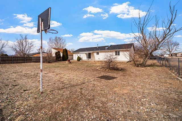 704 S Aguilar Dr, Pueblo West, CO 81007