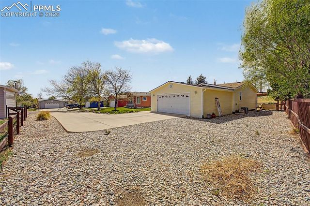 4687 Pine Marten Point, Colorado Springs, CO 80922