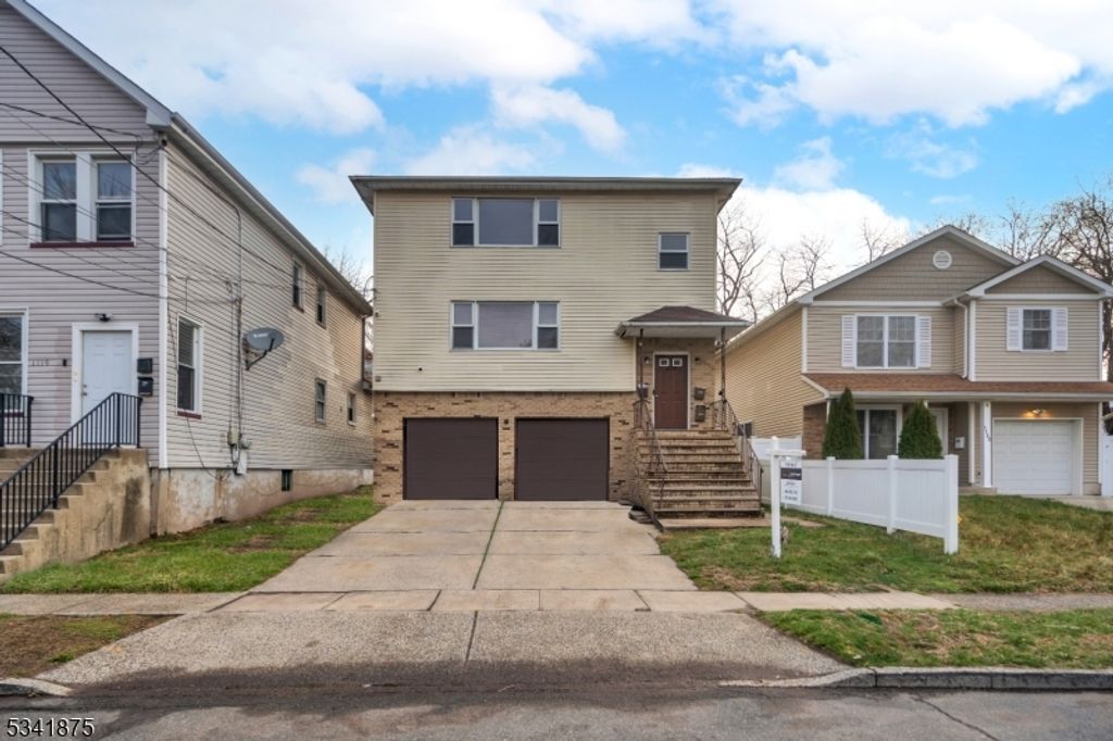 1129 Spruce St, Roselle Boro, NJ 07203