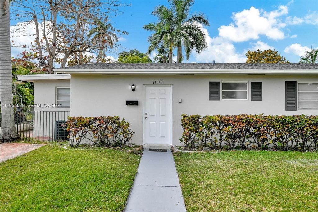 11812 NE 14th Ave 11810, Miami, FL 33161