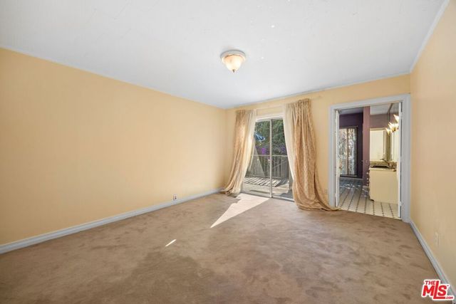 9044 Elevado Street, West Hollywood, CA 90069