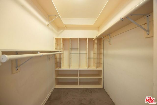 9044 Elevado Street, West Hollywood, CA 90069