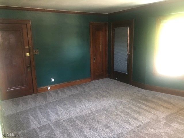 3484 Tuttle Avenue, Cleveland, OH 44111