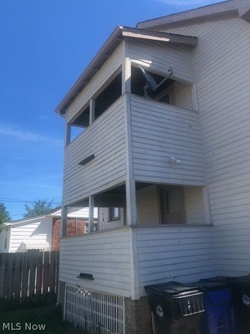 3484 Tuttle Avenue, Cleveland, OH 44111