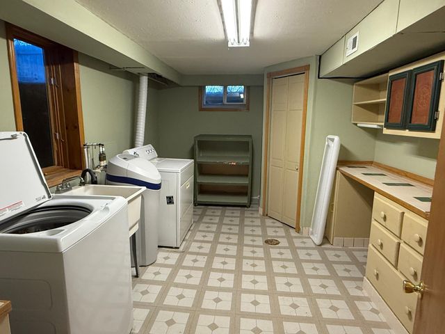 704 4th Avenue E, Ada, MN 56510