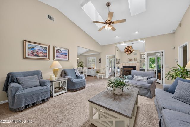 3939 ARBOR BLUFF Lane E, Jacksonville, FL 32225