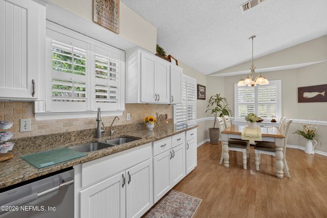 3939 ARBOR BLUFF Lane E, Jacksonville, FL 32225