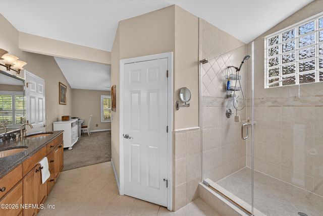 3939 ARBOR BLUFF Lane E, Jacksonville, FL 32225