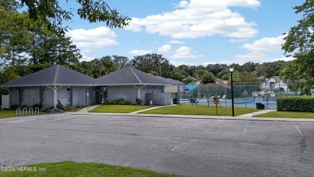 3939 ARBOR BLUFF Lane E, Jacksonville, FL 32225