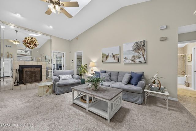 3939 ARBOR BLUFF Lane E, Jacksonville, FL 32225