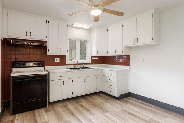 605 Crist Road, Beloit, WI 53511