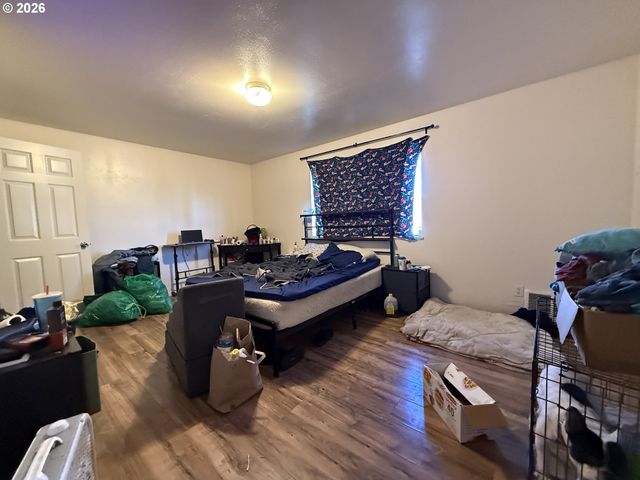 226 CYPRESS St, Brookings, OR 97415