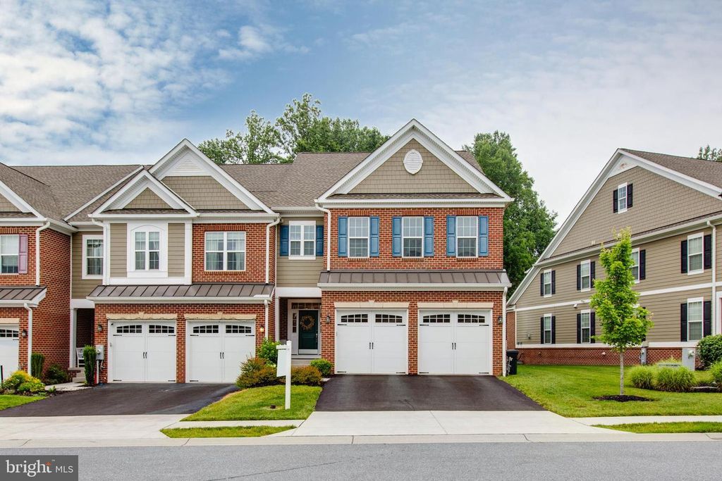 2622 VARDON LN, Ellicott City, MD 21042