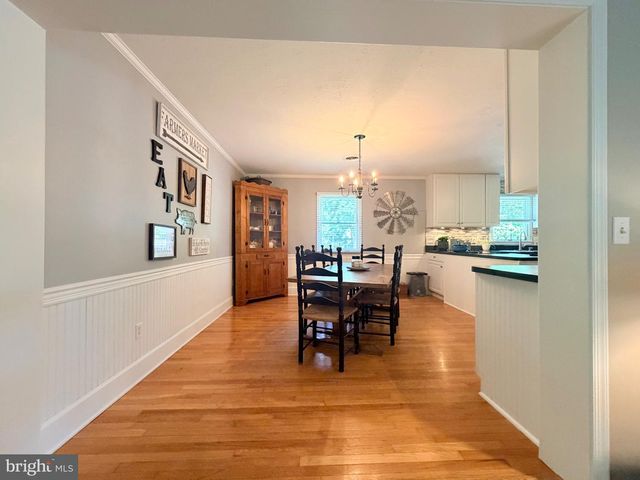 4 BURR HILL DR, Ocean Pines, MD 21811