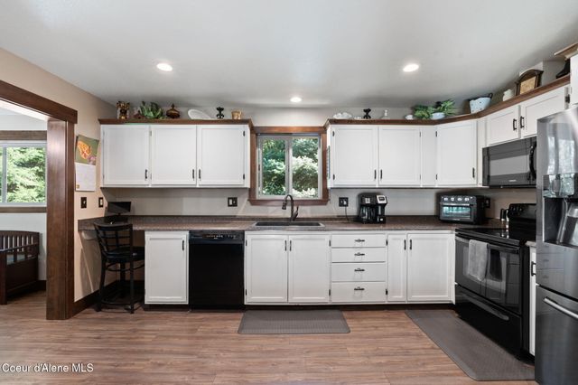 3470 W Seasons Rd, Rathdrum, ID 83858