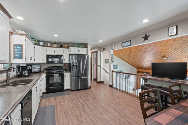 3470 W Seasons Rd, Rathdrum, ID 83858