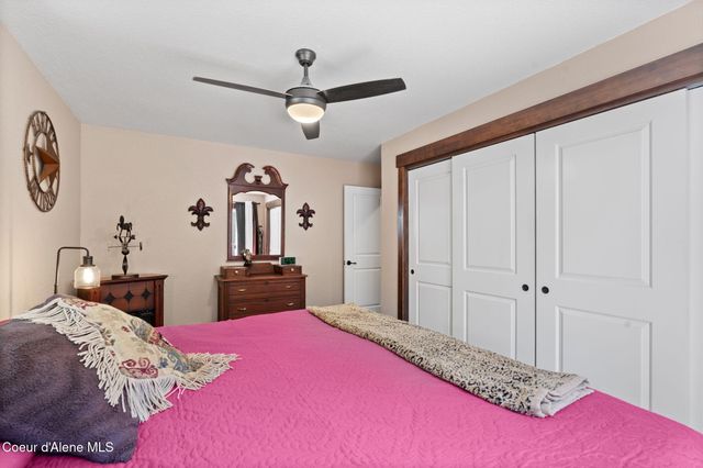 3470 W Seasons Rd, Rathdrum, ID 83858