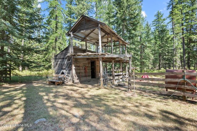 3470 W Seasons Rd, Rathdrum, ID 83858